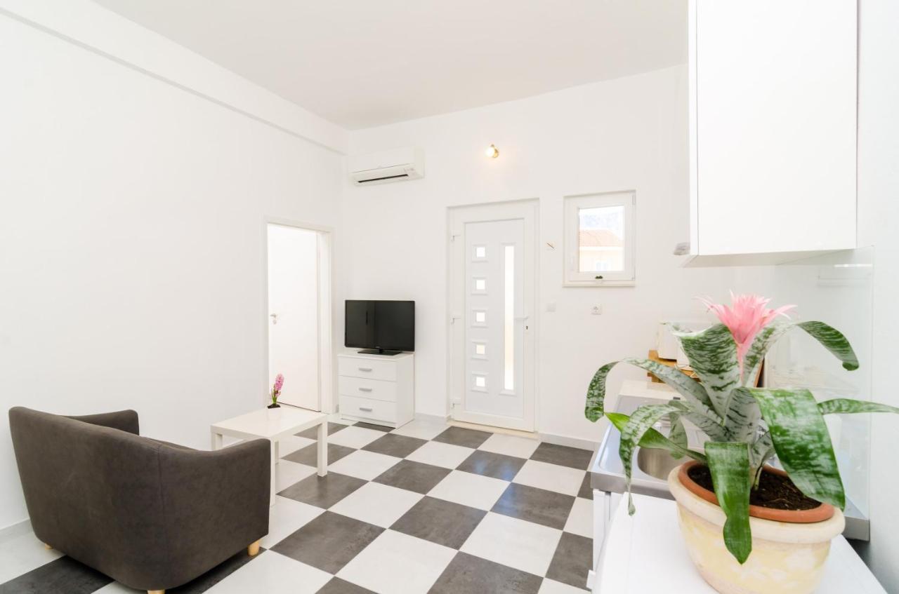 Apartment Amabilis Mlini Bagian luar foto