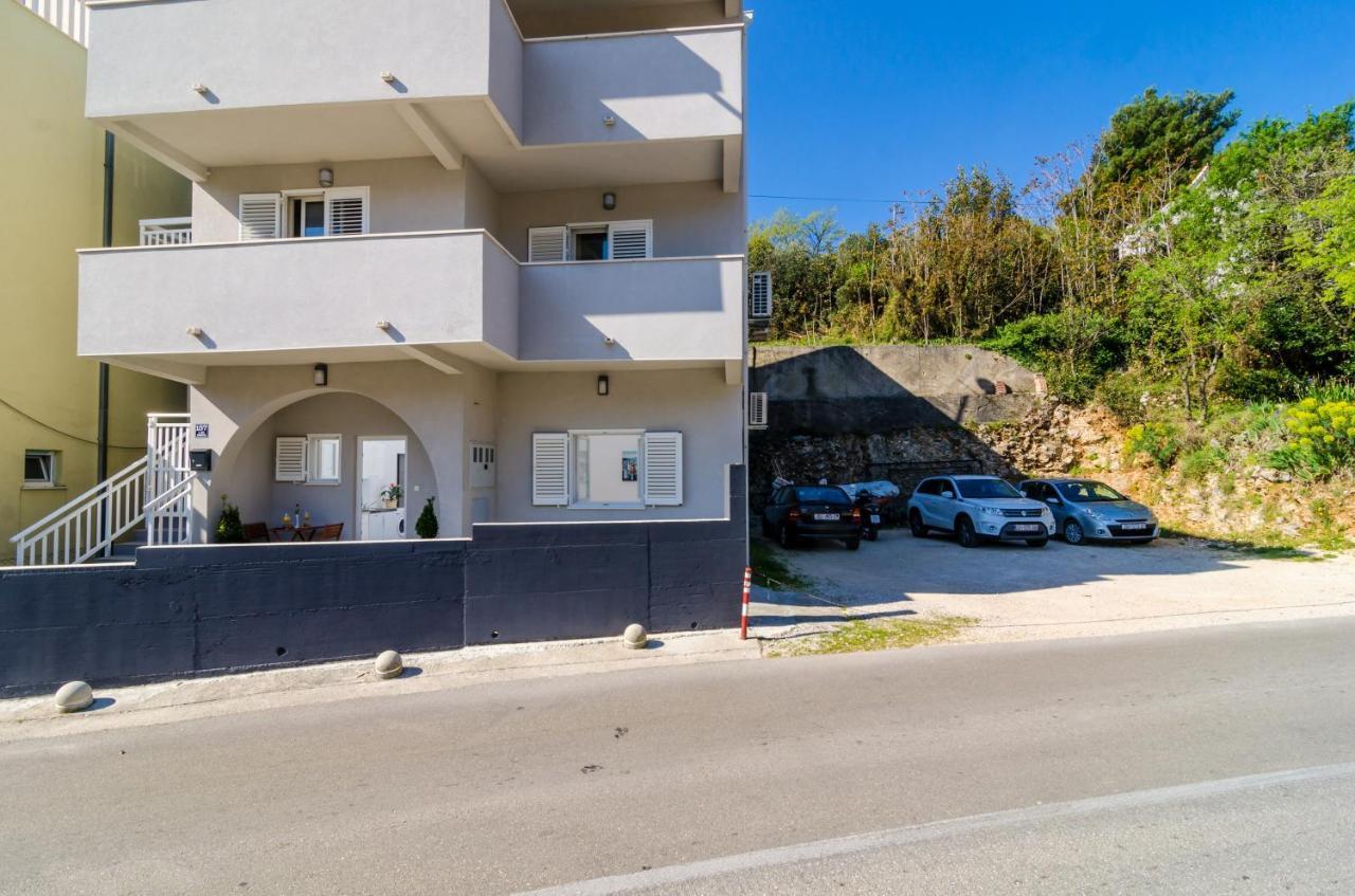 Apartment Amabilis Mlini Bagian luar foto